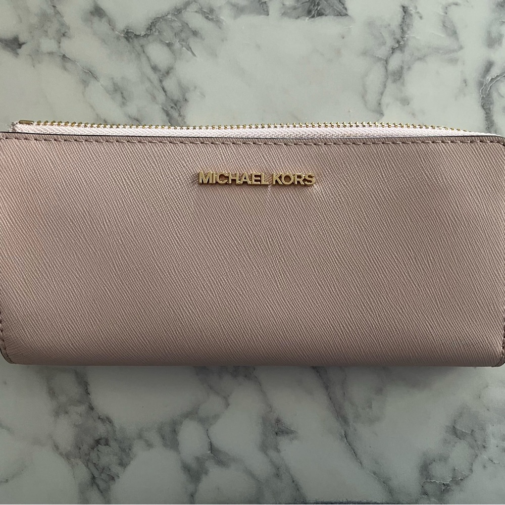 Michael Kors Travel Large Saffiano Leather Quarter Zip Wallet